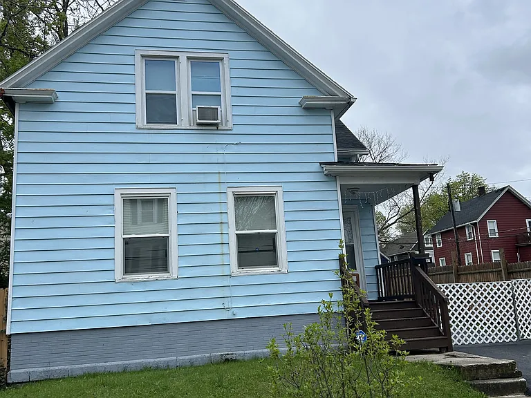 57 Durnan St — Photo 1
