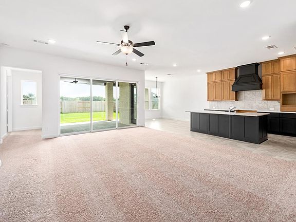 4th image of 10618 Harvest Oak Ct