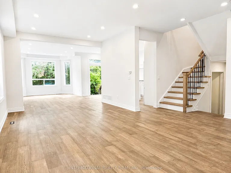 32 Bel Canto Cres — Photo 38