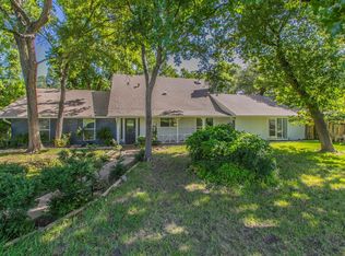 1905 Great Oaks Dr, Round Rock, TX 78681