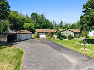 77 Chase Rd, Fulton, NY 13069