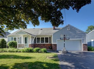 44 Big Ridge Rd, Spencerport, NY 14559