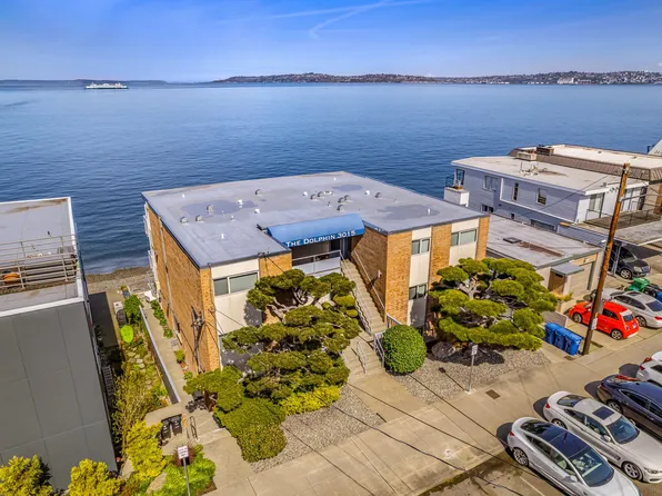 3015 Alki Ave SW APT 3, Seattle, WA 98116