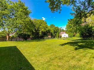 1913 Grand Ave, West Des Moines, IA 50265