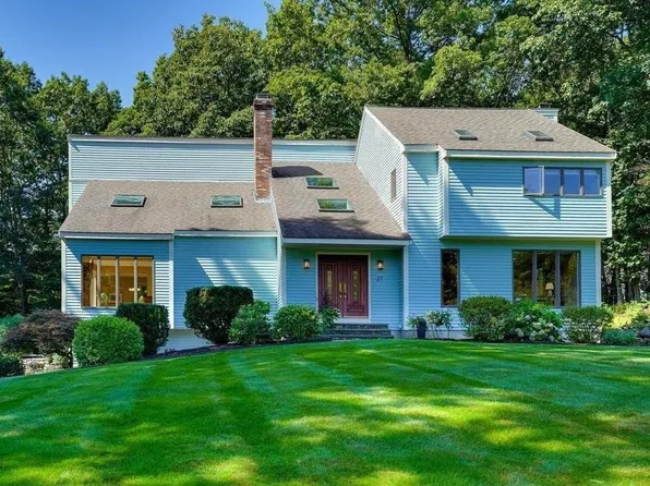 27 Stetson Dr, Marlborough, MA 01752
