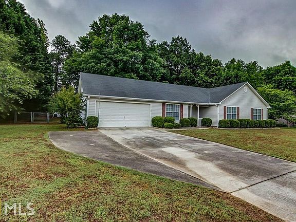 3rd image of 3655 Cobblestone Dr