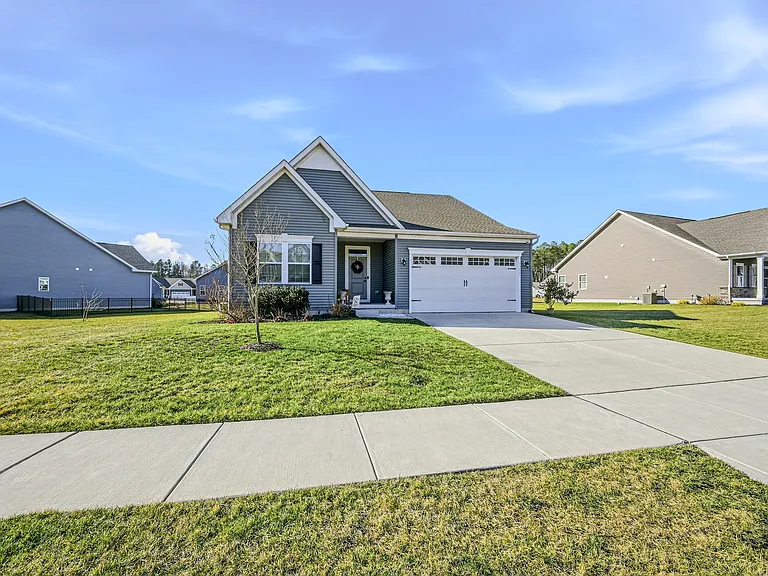 31420 Barefoot Cir — Photo 33