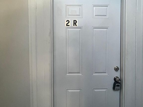 3rd image of 5404 Wayne Ave #2R