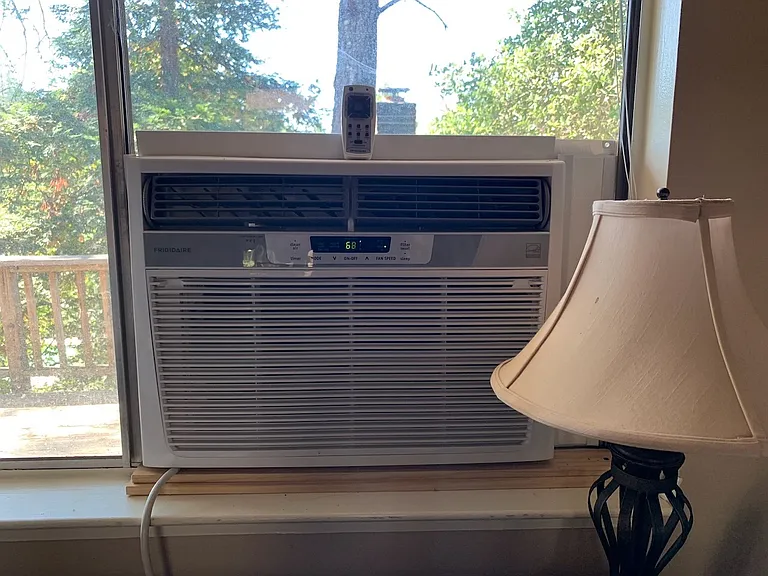 Provided window A/C unit