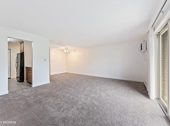 4th image of 2403 N Kennicott Dr APT 1C