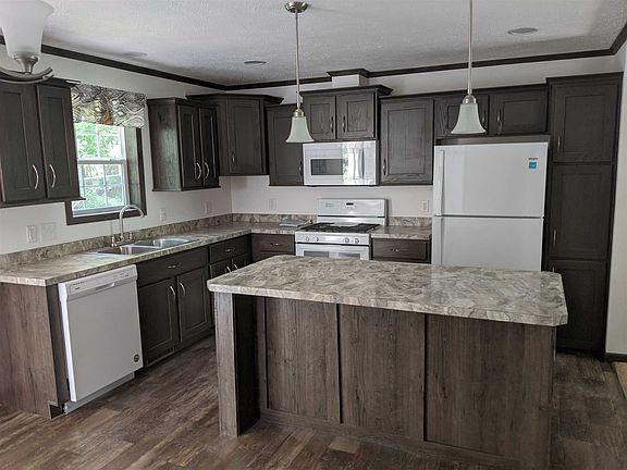 3rd image of 2898 Route 9w Lot 44