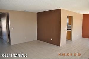 5th image of 7011 S Avenida San Miguel