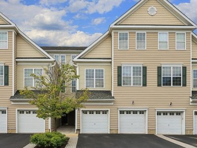7 Patriots Path, South Bound Brook, NJ, 08880