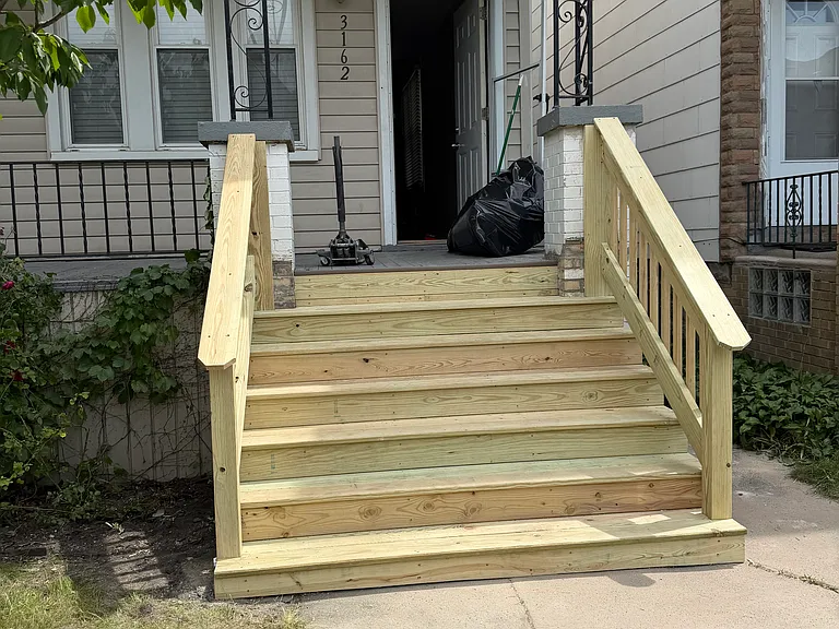 3162 Trowbridge St #1 — Photo 8