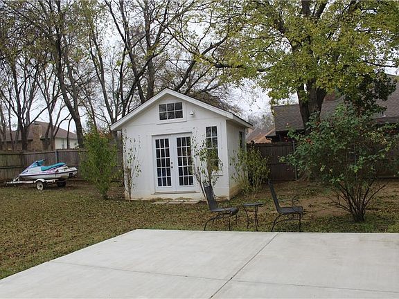 5th image of 3717 Bluegrass Dr