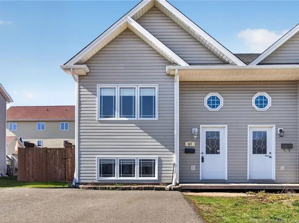 67 Danny St, Dieppe, NB E1A 0H6
