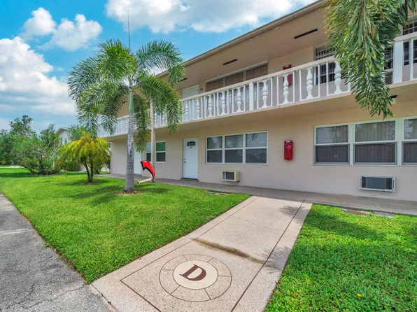 49 Hastings #D, West Palm Beach, FL 33417