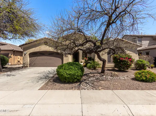 2974 S ROCA Street, Gilbert, AZ 85295