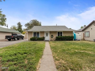 2713 S 5th St, Yakima, WA, 98903