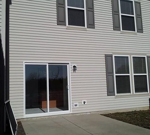 2nd image of 117 W Chatham Ln