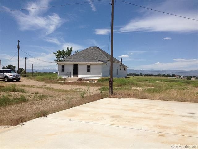 1st image of 1016 SE Frontage Rd