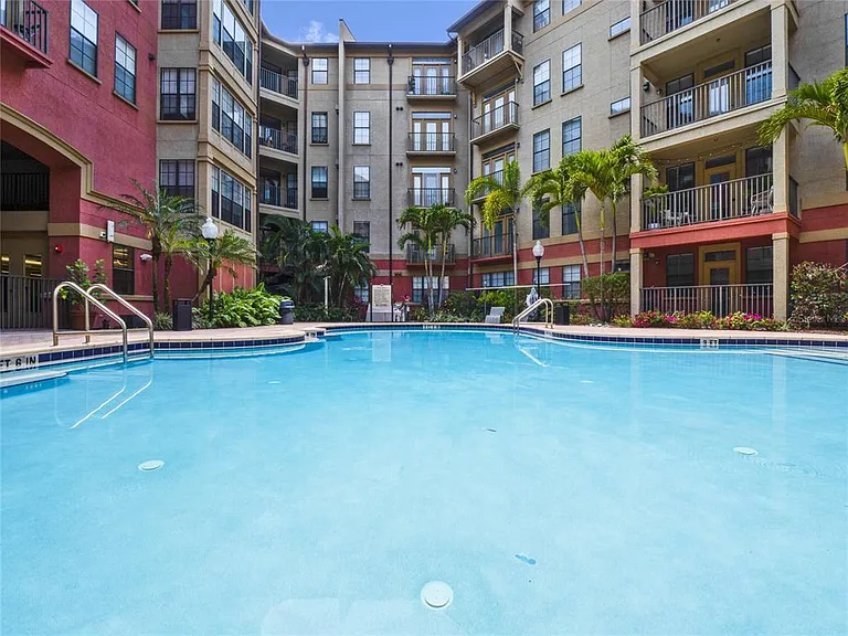 911 N Orange Ave #309 — Photo 31