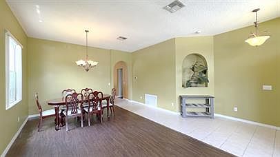 4th image of 3479 Foxcroft Cir