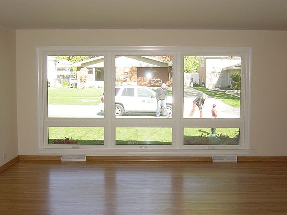 4th image of 10328 S Kolin Ave