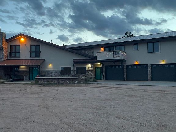 3rd image of 393 Happy Jack Rd