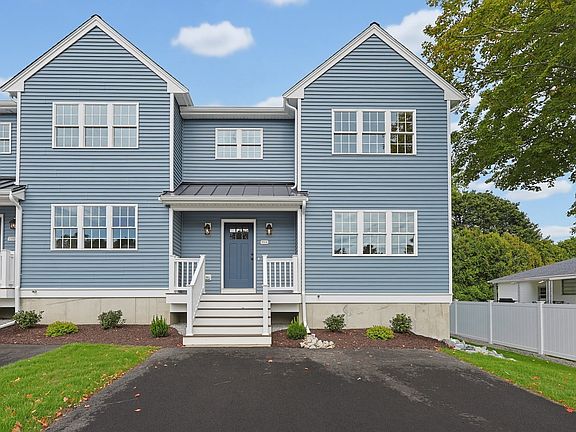 3rd image of 21 Dwinell Rd #A