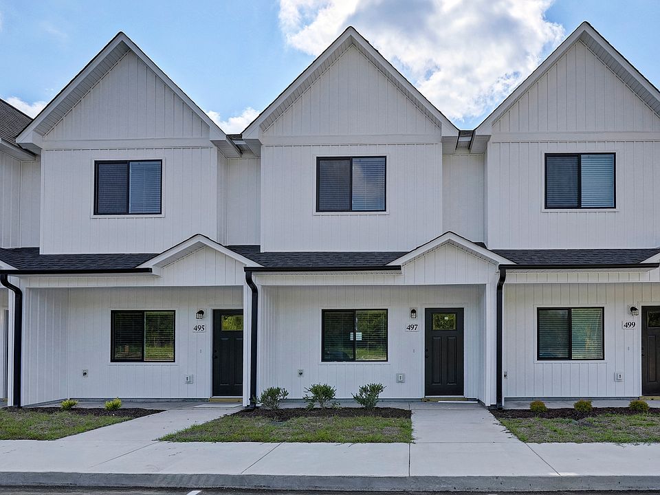1st image of 497 Blue Bluff Ln