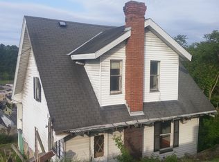711 Lookout Ave, Charleroi, PA 15022