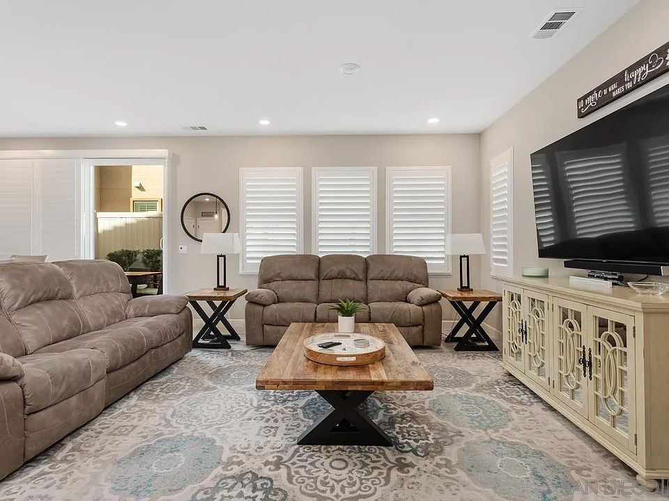 1st image of 10848 Everly Way