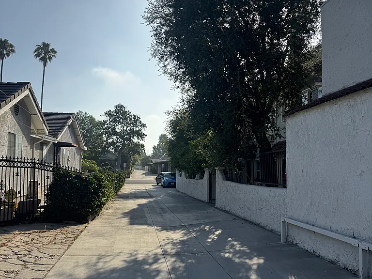 101 S Cordova St #7 — Photo 13