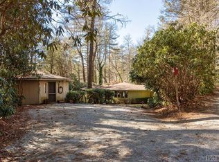 33 Decoy Rdg, Cashiers, NC 28717