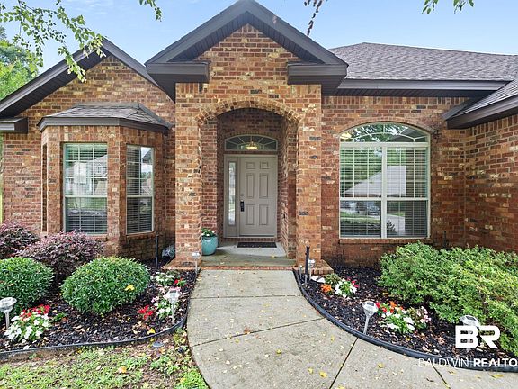 2nd image of 2554 Masters Ct