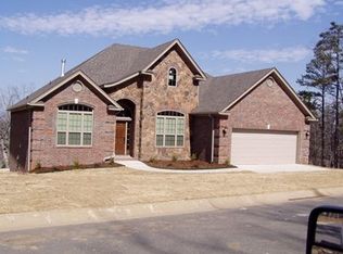 136 Majestic Cir, Maumelle, AR 72113