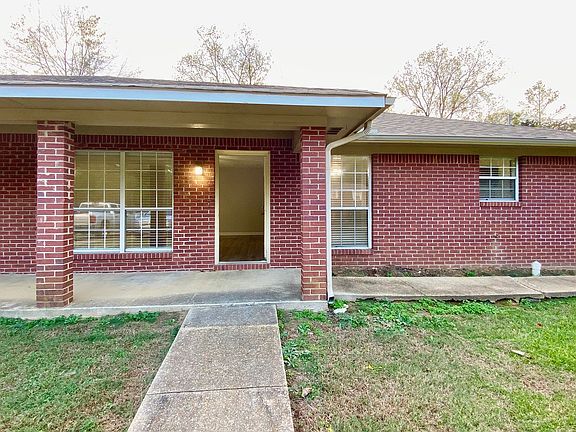 2nd image of 725A Robindale Dr #725-B