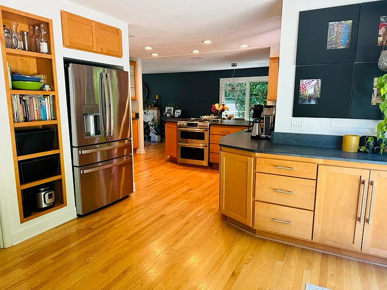 8085 SW Ridgeway Dr — Photo 6