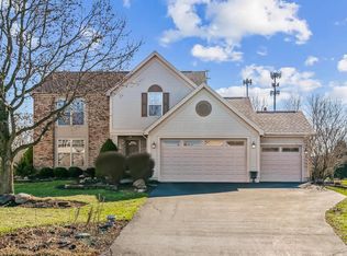 1200 Westwood Dr, Lewis Center, OH