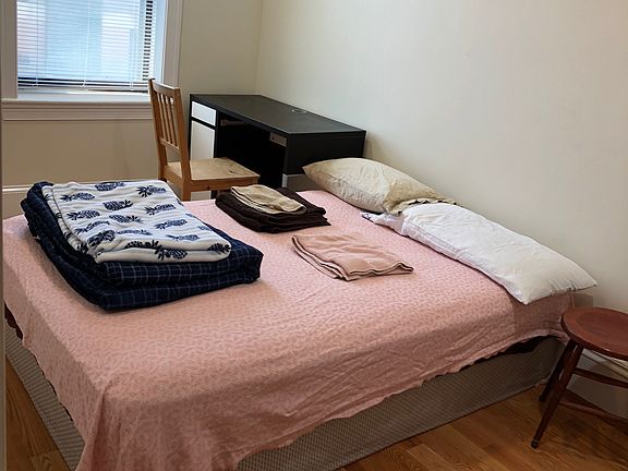 4th image of 179 Northampton St #3A