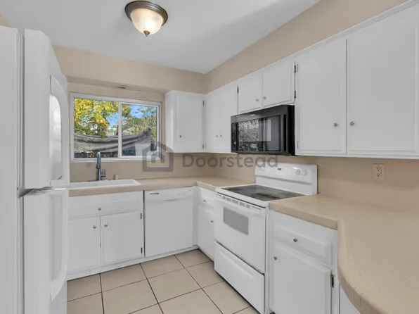 2002 Missouri St Unit 5, San Diego, CA 92109