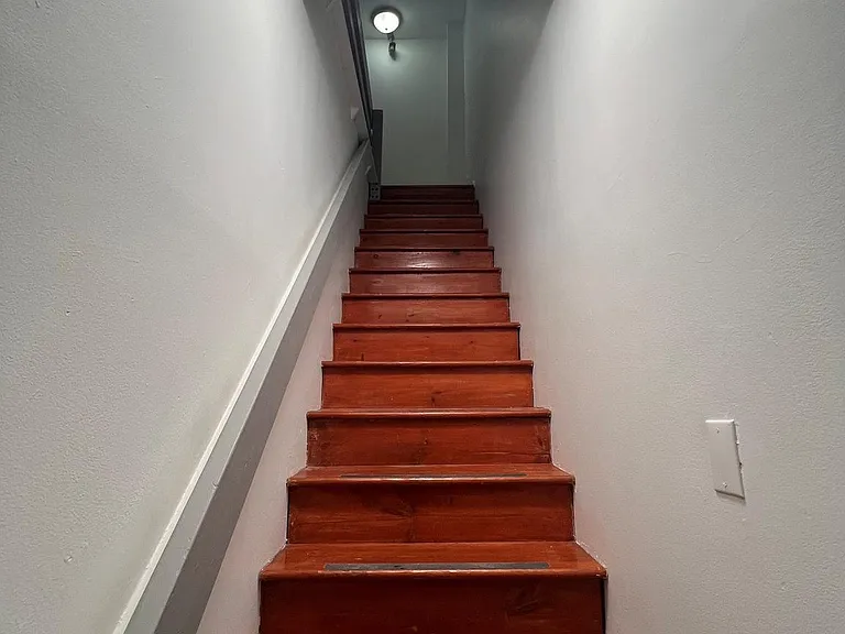 443 Fairmount Ave #C — Photo 6