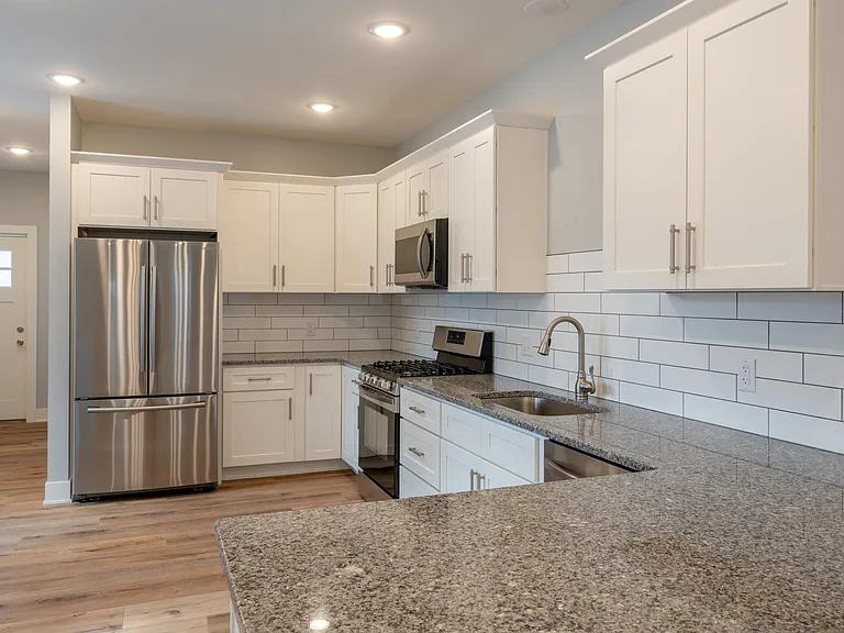 1015 Sigsbee St SE #1 — Photo 14