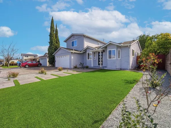 1952 Eisenhower Dr, Santa Clara, CA 95054