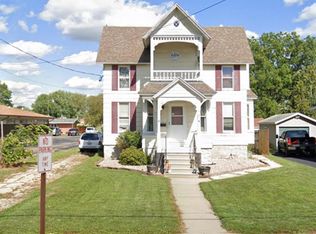 211 S University Ave, Beaver Dam, WI 53916