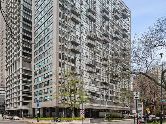 2nd image of 1000 N Lake Shore Dr APT 904