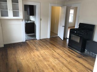 27 Lyon St APT 2, Worcester, MA 01604