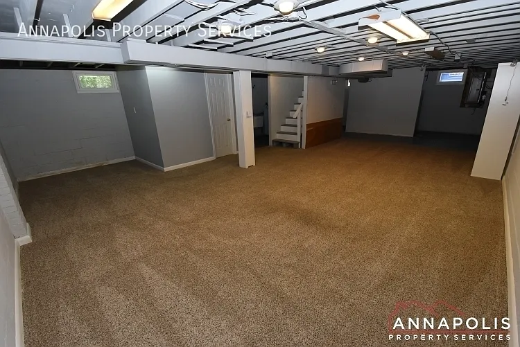 757 Warren Dr — Photo 10