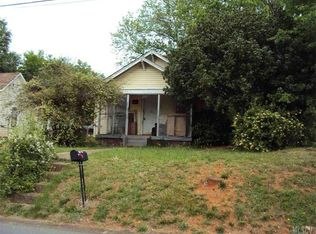 324 14th Ave SW, Hickory, NC 28602
